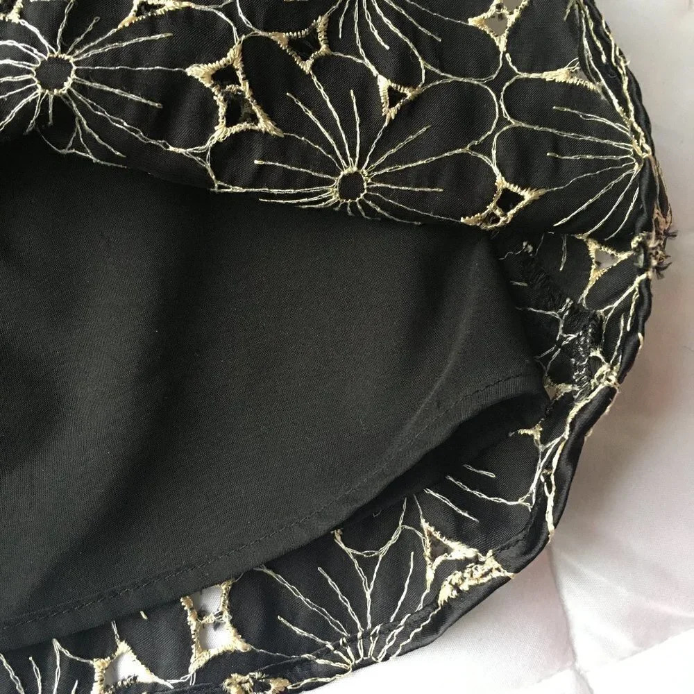 Betsey Johnson Dress, Size 10, Dark Navy/Black, Embroidered Floral Pattern‎ - Picture 7 of 10